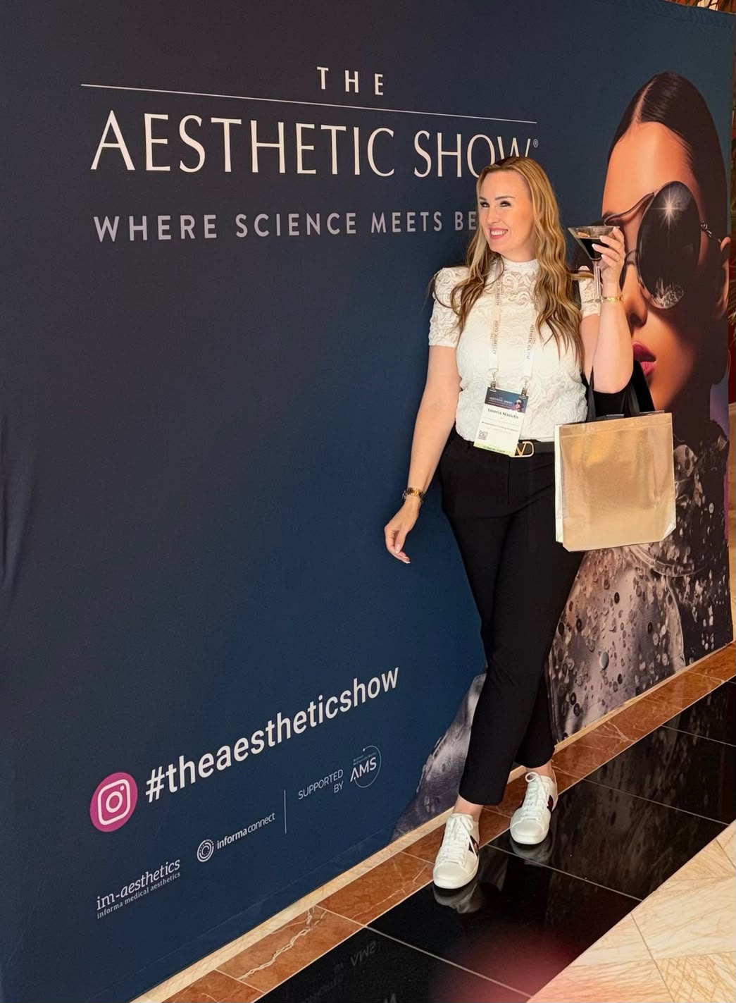 Iwona Nasuto attending The Aesthetic Show for advanced aesthetic medicine education.